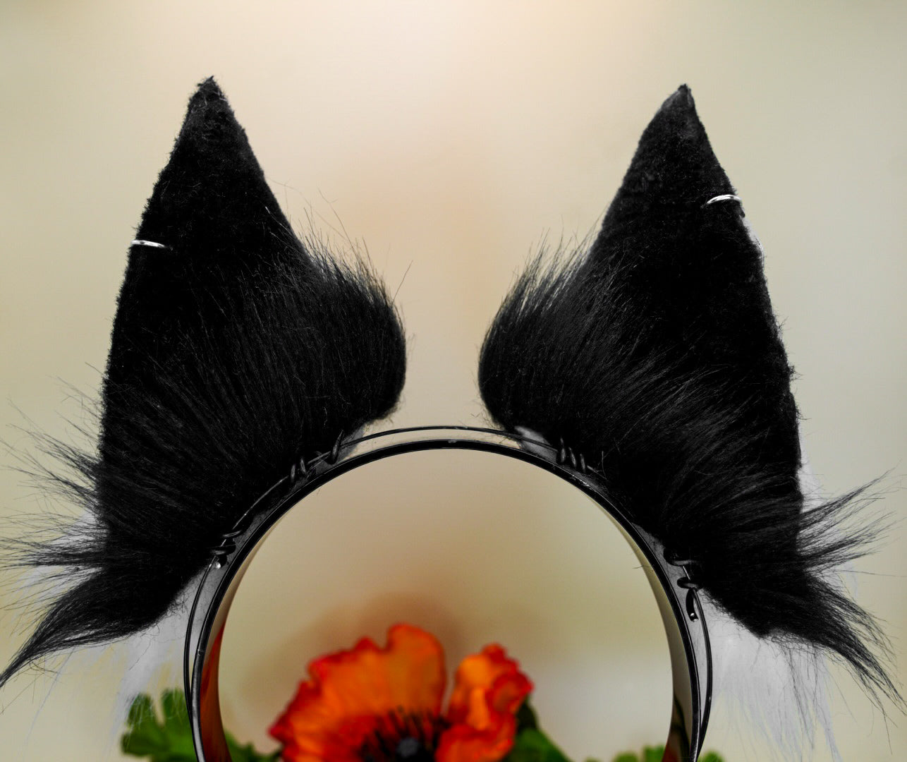 MTO White & Black Ears